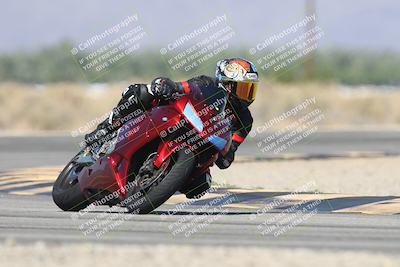 media/Oct-13-2025-Moto Forza (Mon) [[a66d839500]]/3-B Group/Session 3 (Turn 16)/